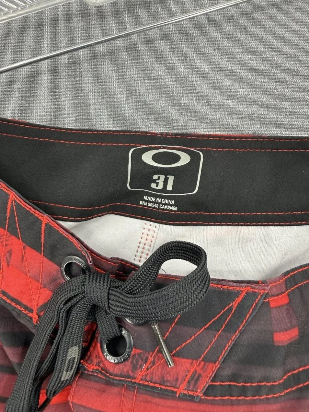 Oakley Board Shorts Mens 31 9